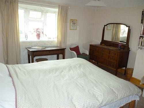 Calne Bed And Breakfast Екстер'єр фото